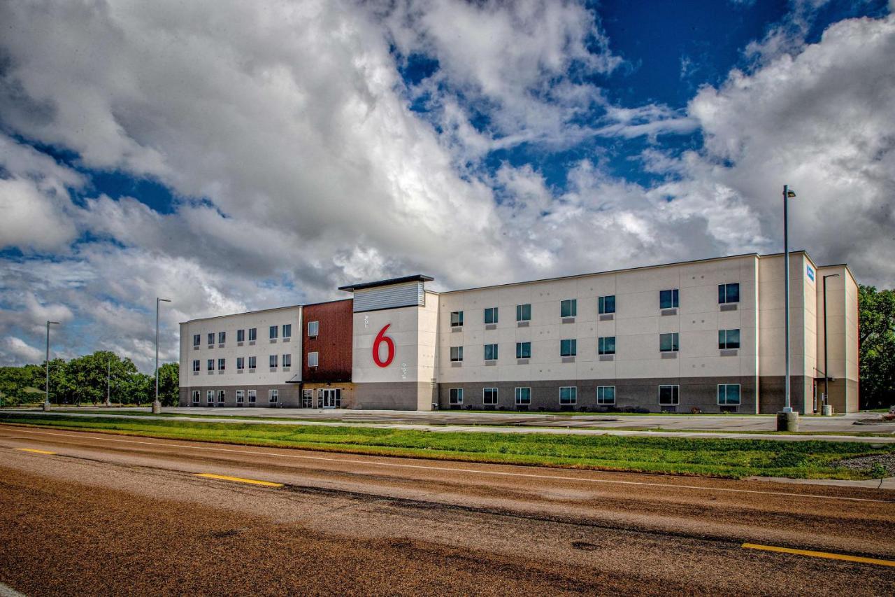 Motel 6 North Platte - East Exterior photo